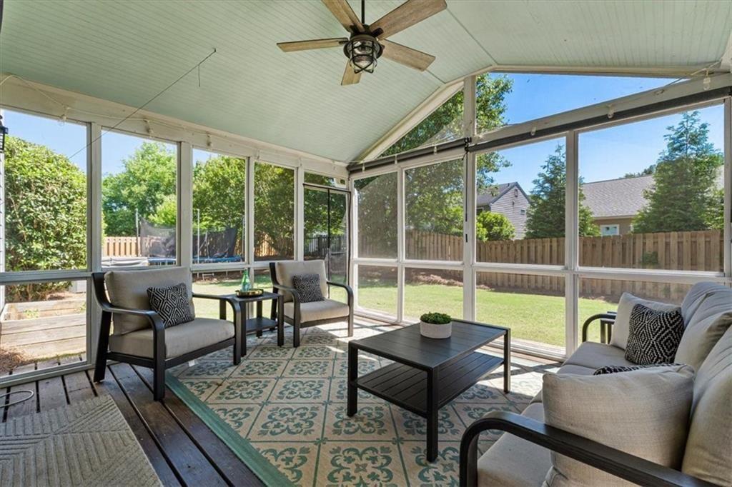 1020 Amber Leaf Court