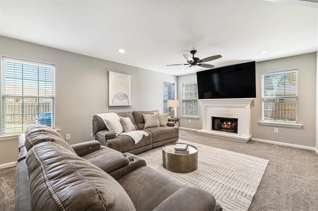 1020 Amber Leaf Court