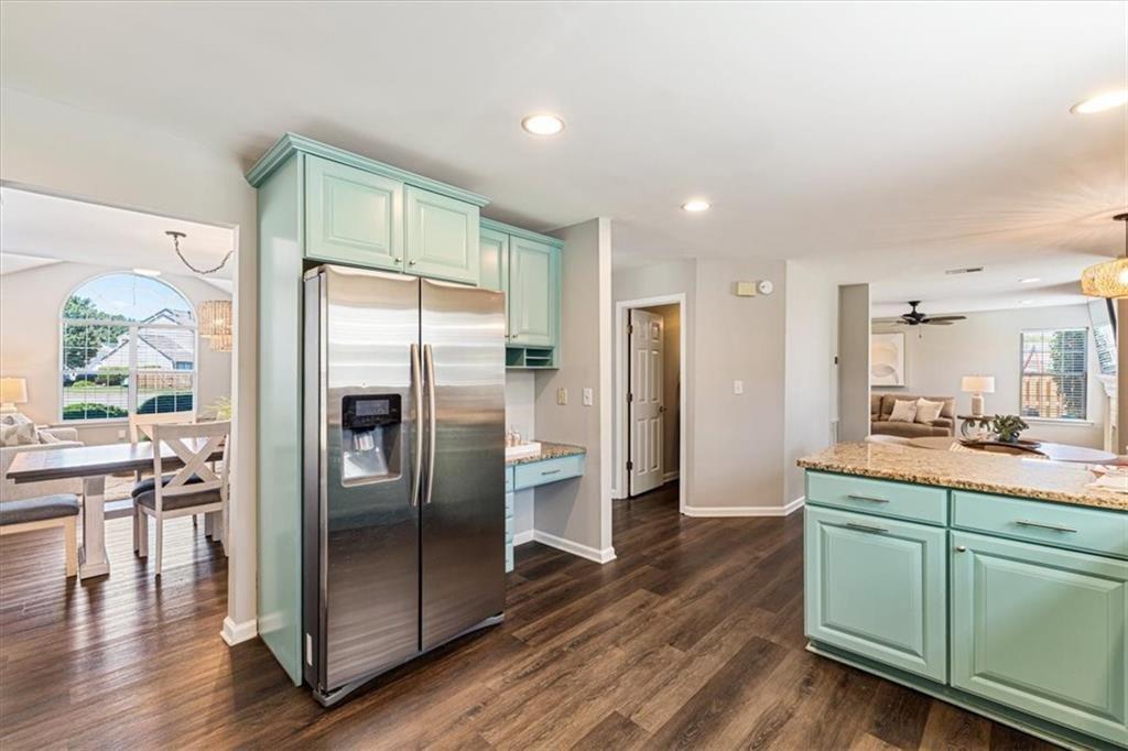 1020 Amber Leaf Court