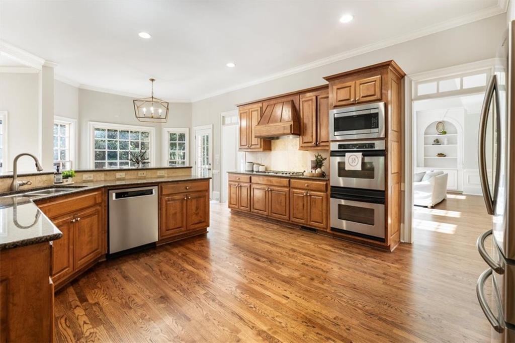 610 Shade Lake Court
