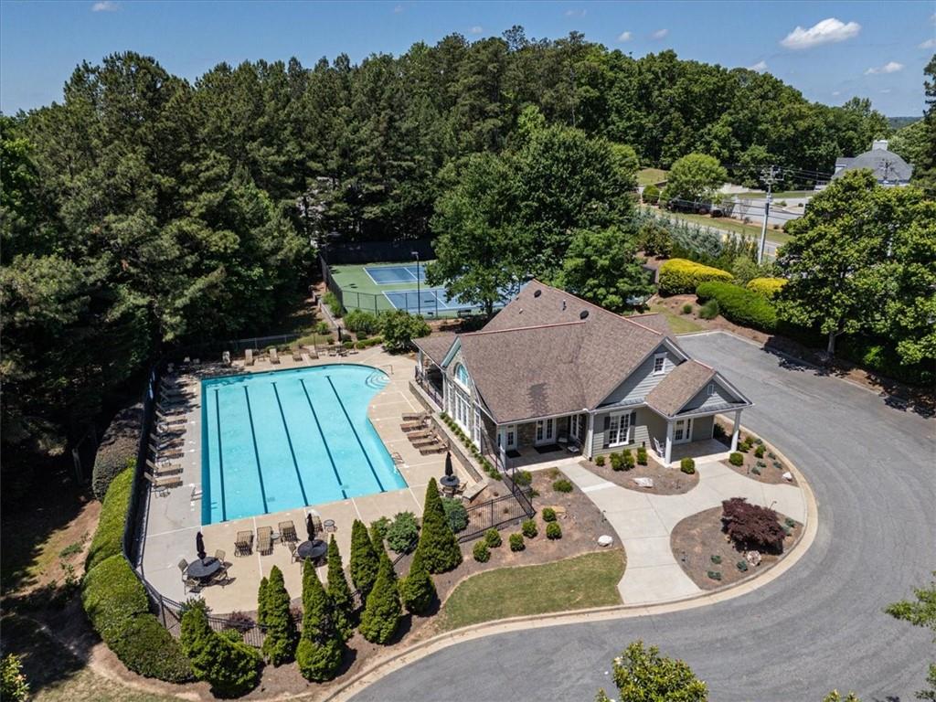 610 Shade Lake Court