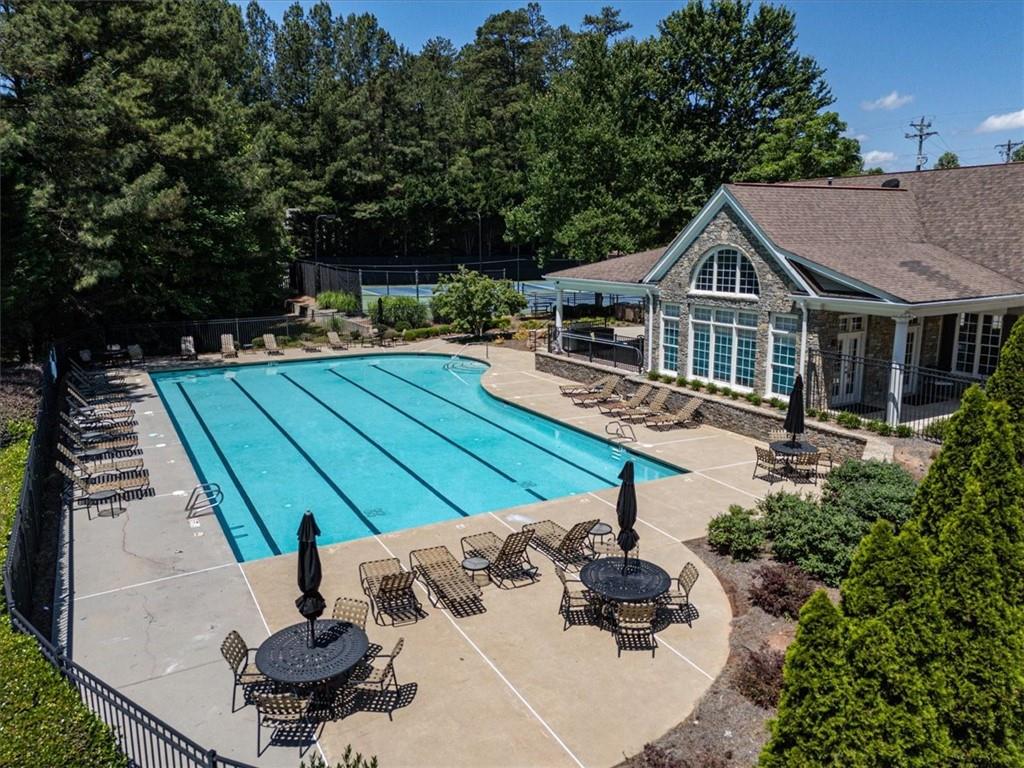 610 Shade Lake Court