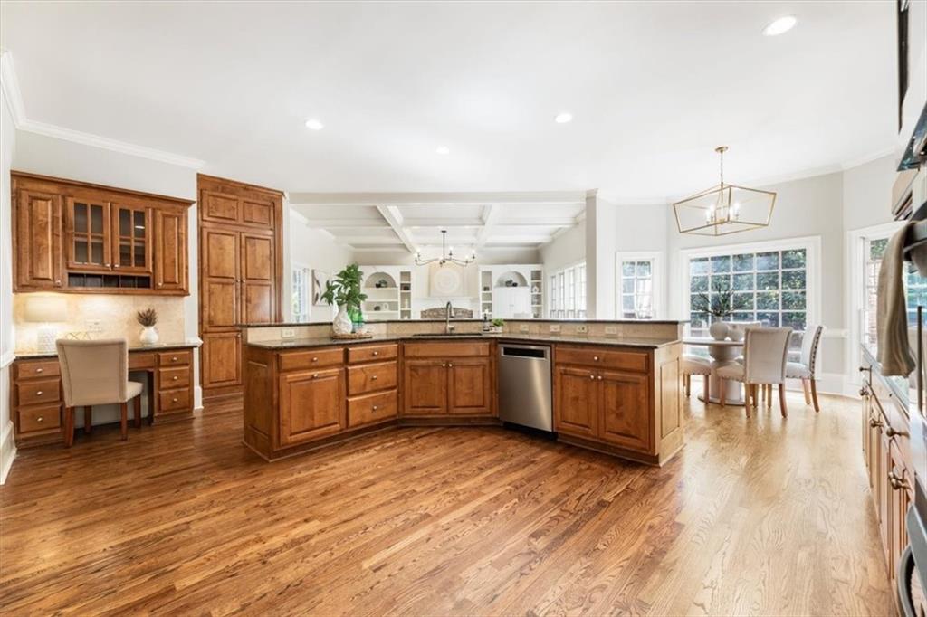 610 Shade Lake Court