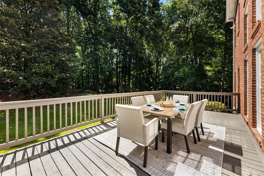 610 Shade Lake Court
