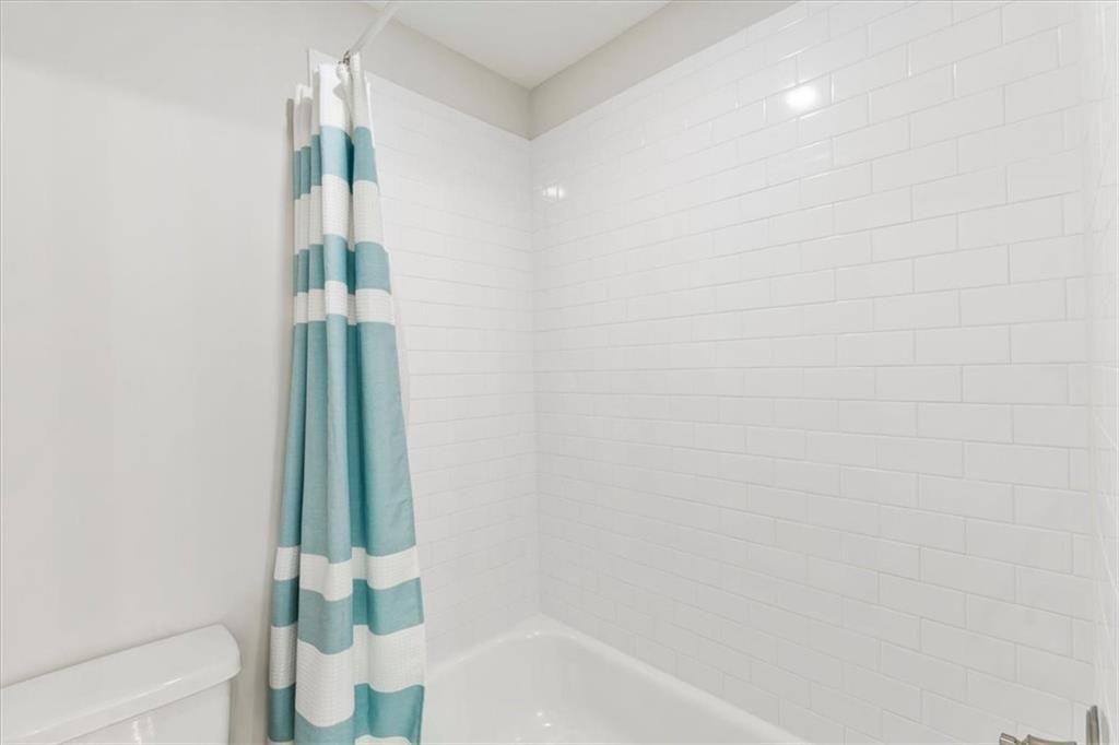 235 Grandmar Chase