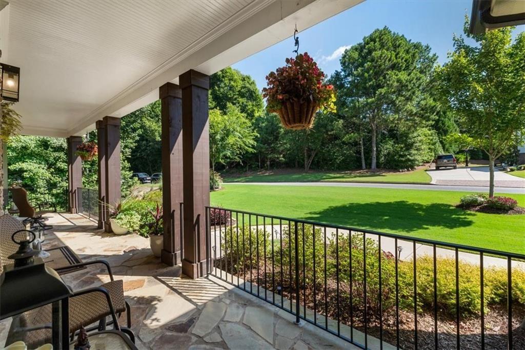 235 Grandmar Chase