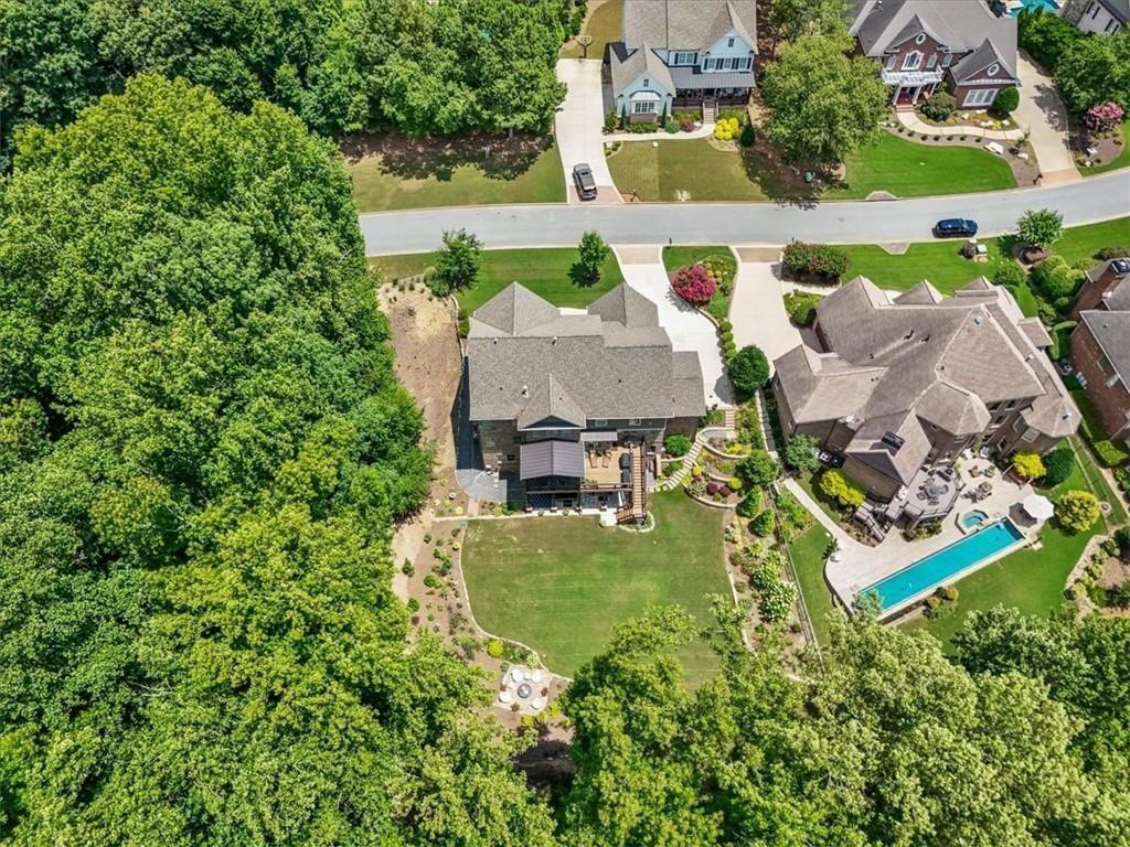 235 Grandmar Chase
