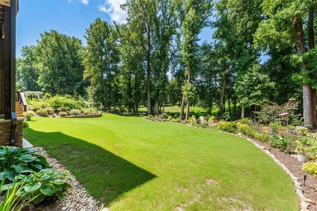 235 Grandmar Chase
