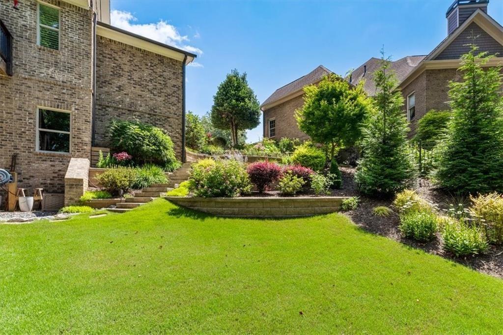 235 Grandmar Chase