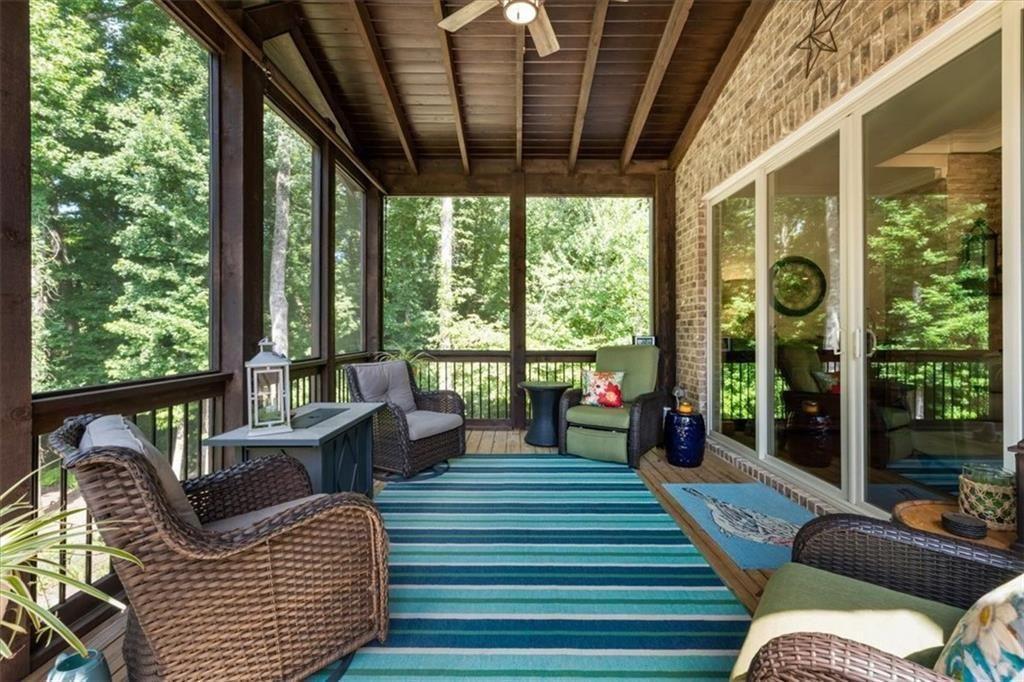 235 Grandmar Chase