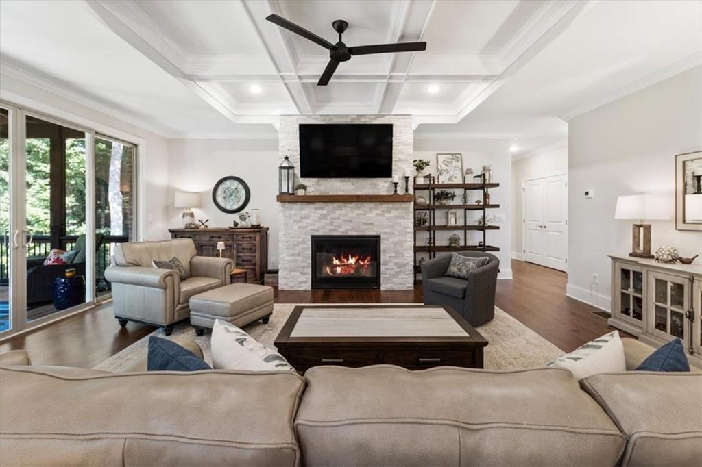 235 Grandmar Chase