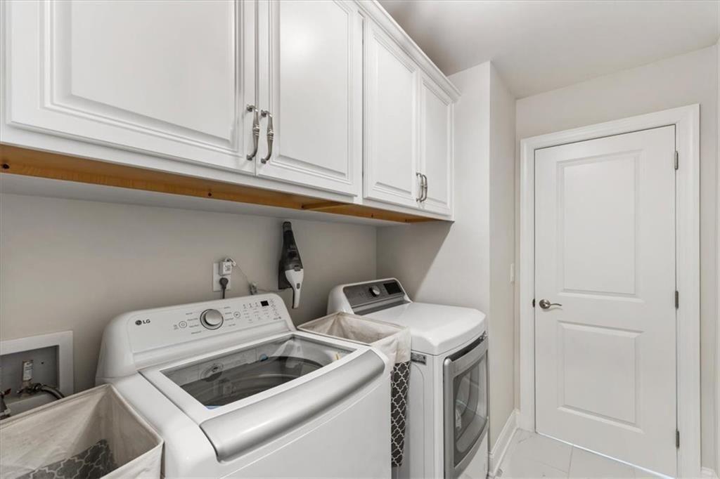 235 Grandmar Chase