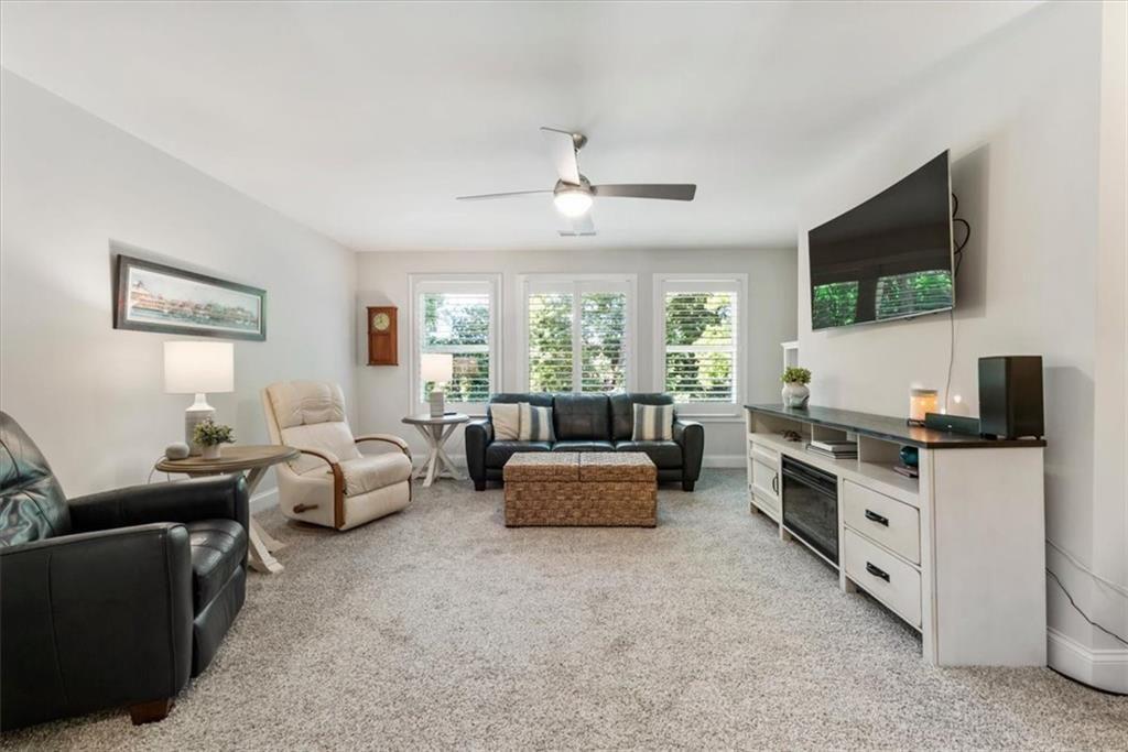 235 Grandmar Chase