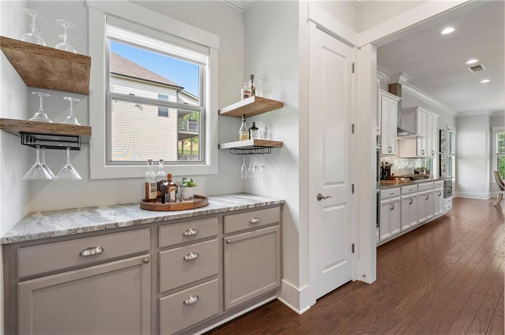 111 Summit View Court