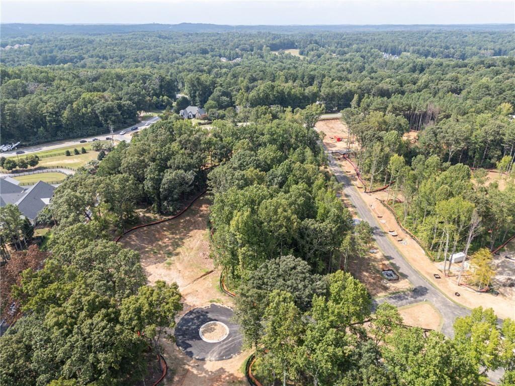 750 Oaks Trail W