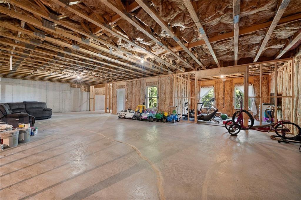 111 Summit View Court