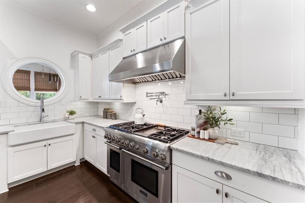 12170 Belvoir Lane