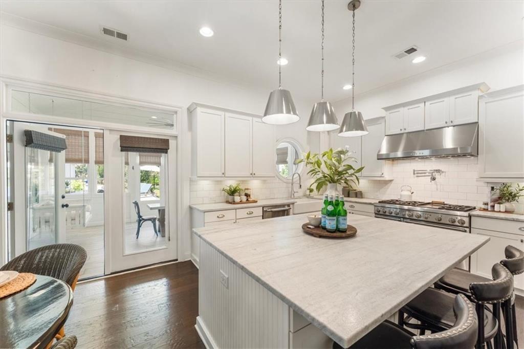 12170 Belvoir Lane