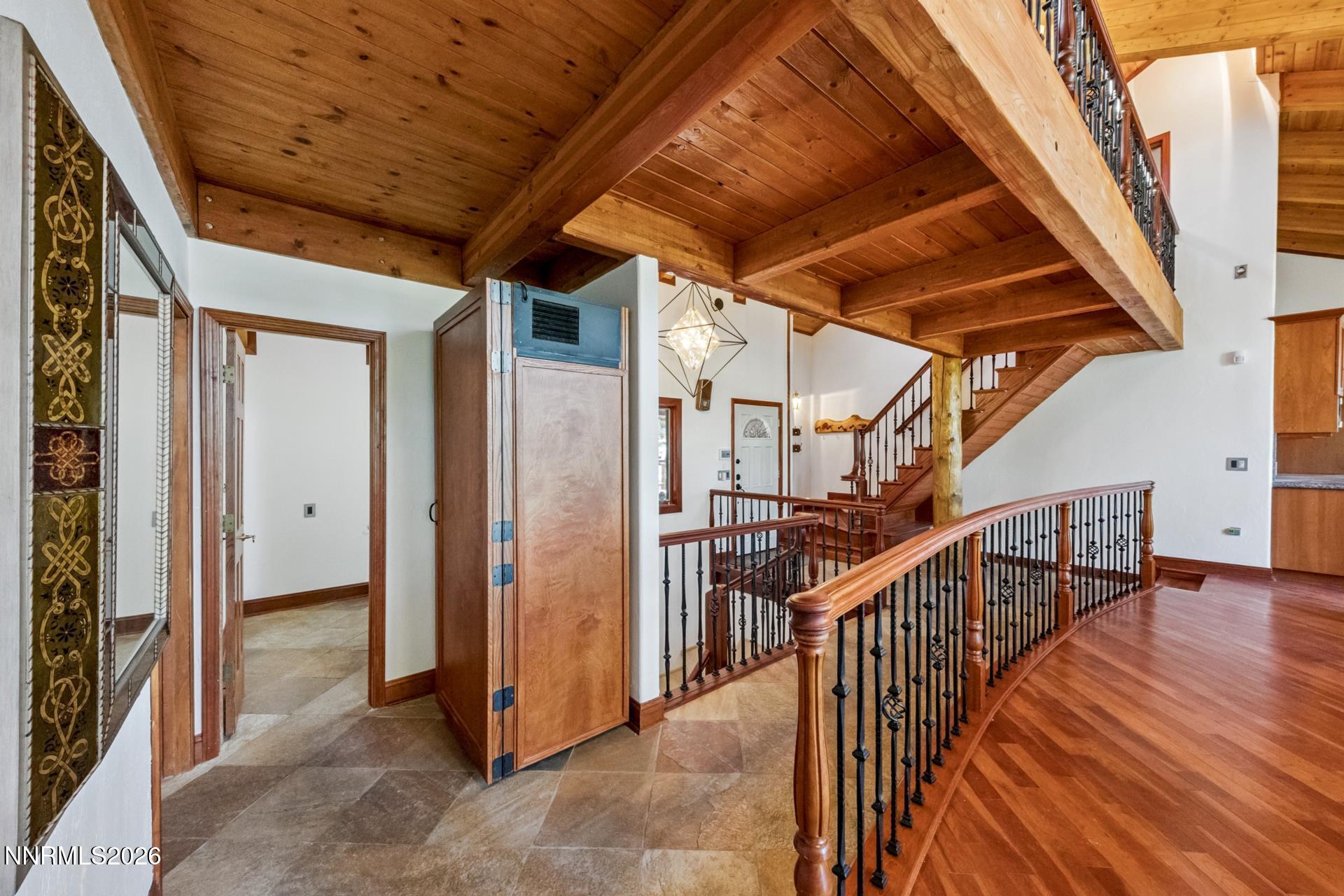 1280 Hidden Woods Drive