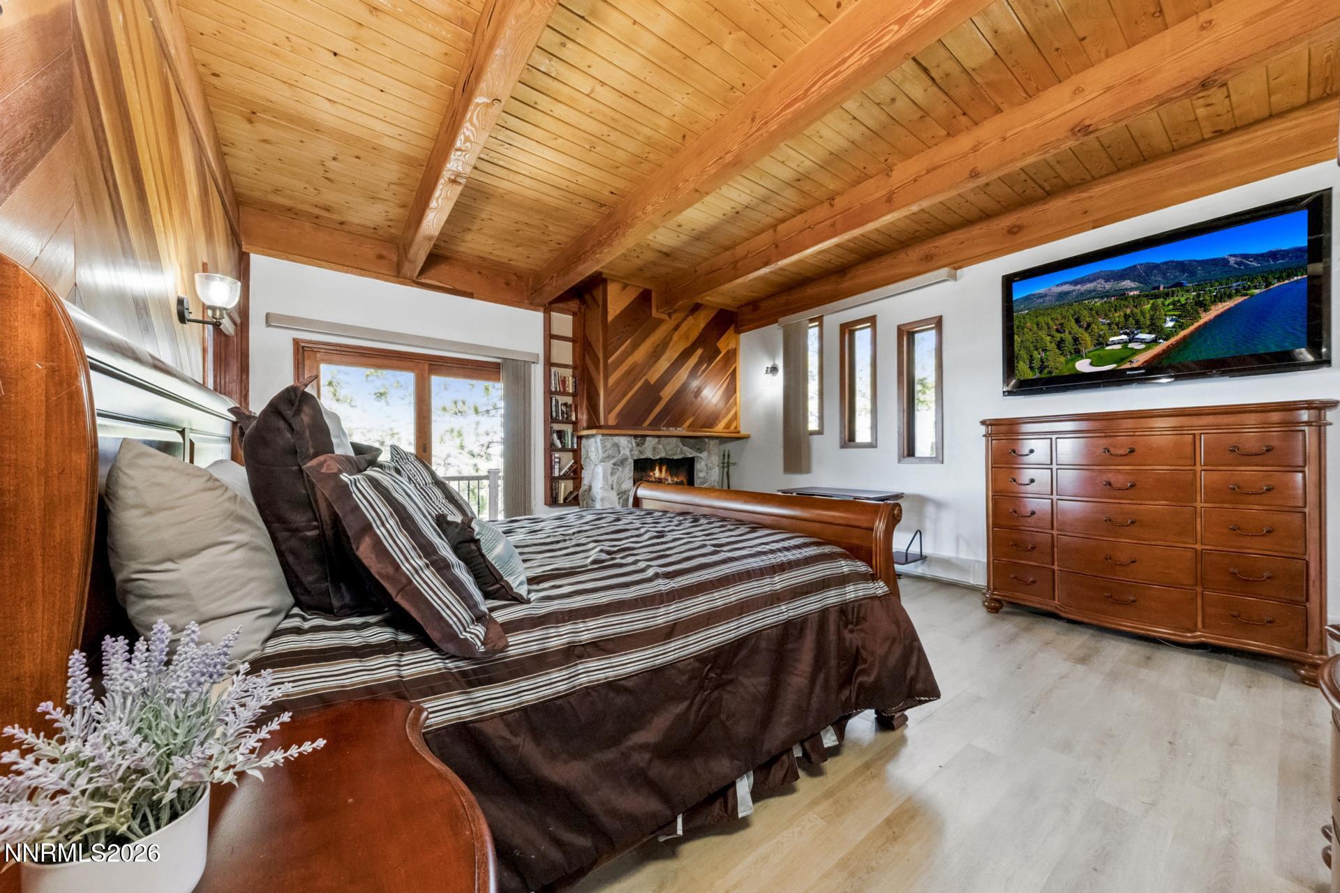 1280 Hidden Woods Drive