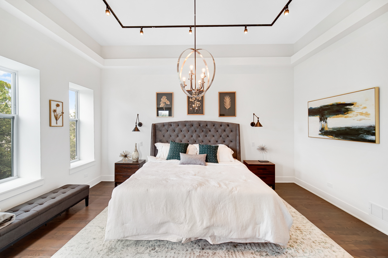 4559 S Michigan Avenue Unit: PH