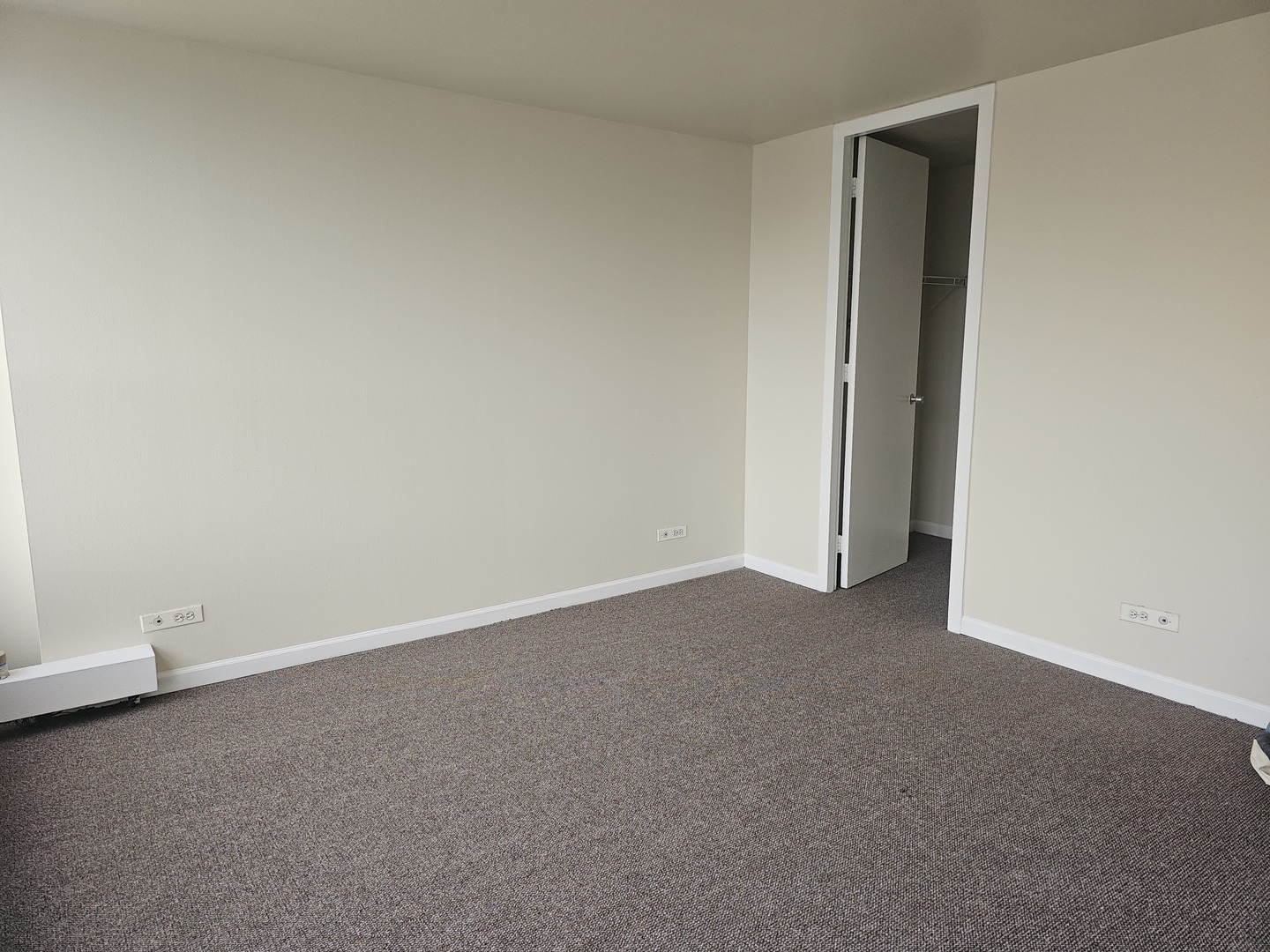 6730 S South Shore Drive Unit: 305