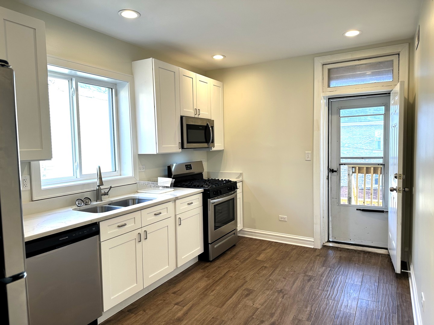 2309 W 91st Street Unit: 2