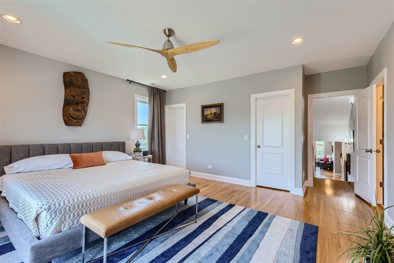 3719 S Indiana Avenue Unit: 4S