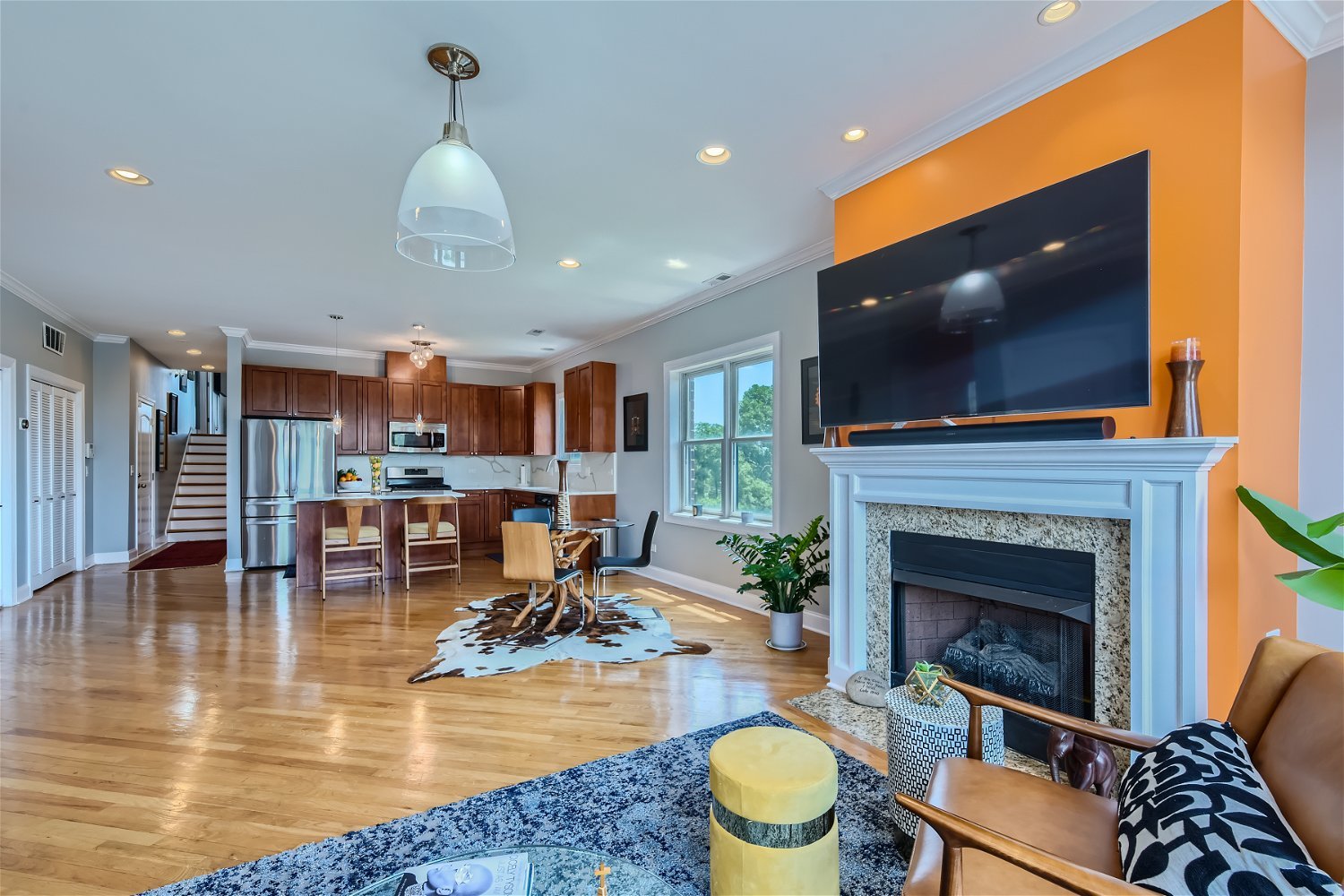 3719 S Indiana Avenue Unit: 4S