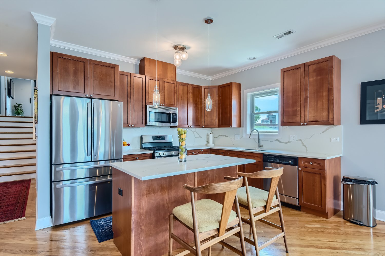 3719 S Indiana Avenue Unit: 4S