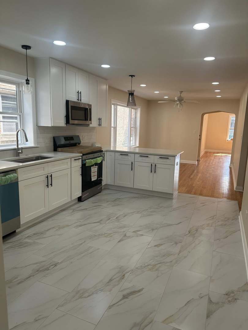 10508 S Claremont Avenue Unit: 1