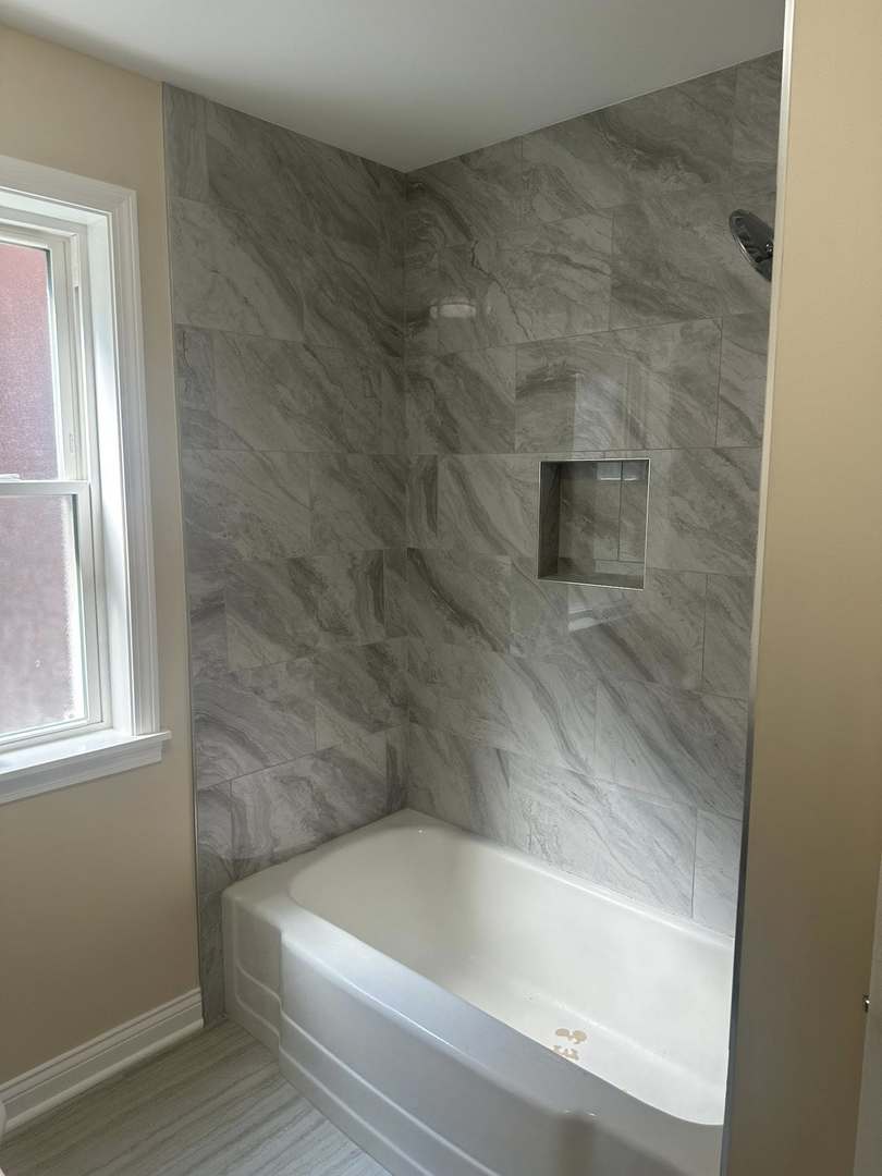 10508 S Claremont Avenue Unit: 1