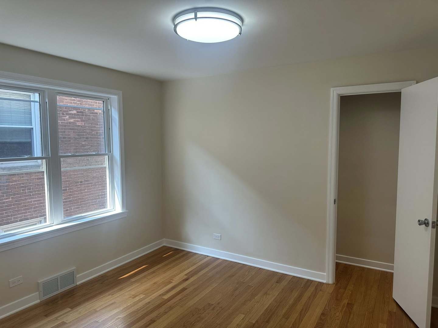 10508 S Claremont Avenue Unit: 2