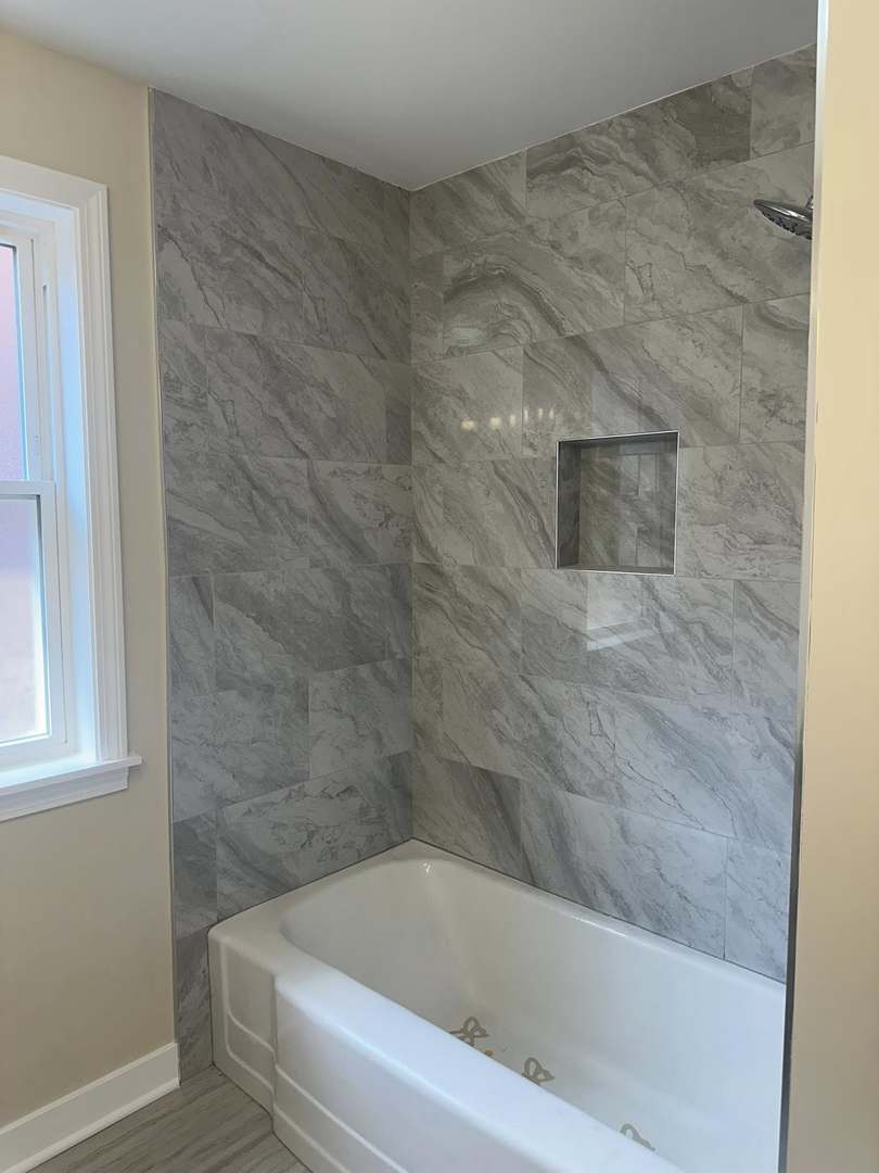 10508 S Claremont Avenue Unit: 2