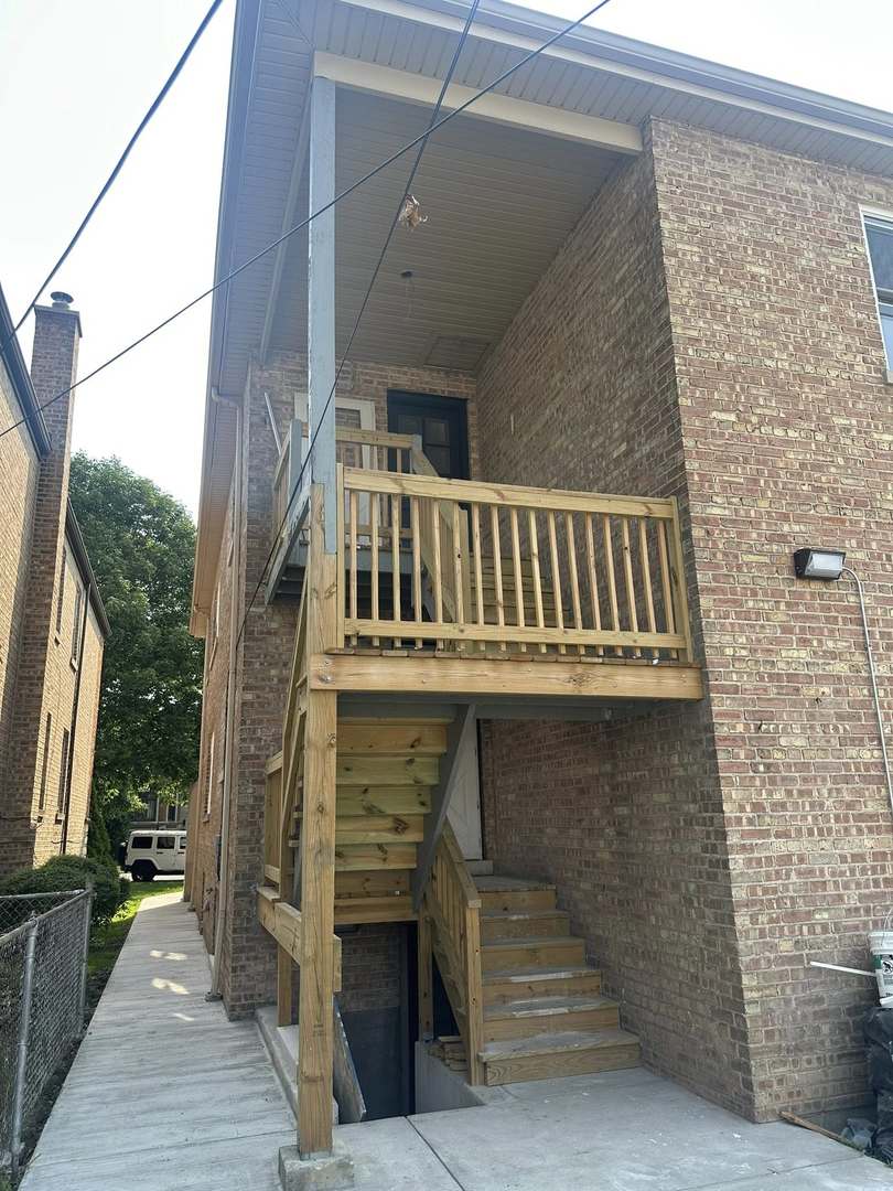 10508 S Claremont Avenue Unit: 2