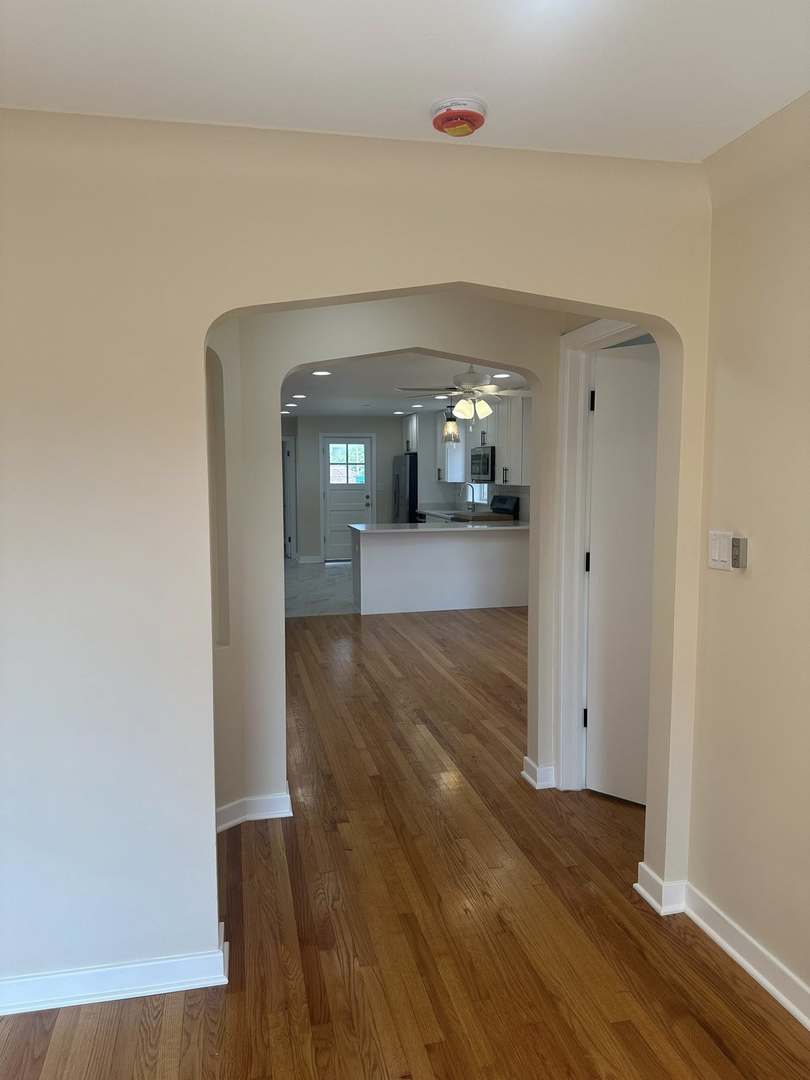 10508 S Claremont Avenue Unit: 2