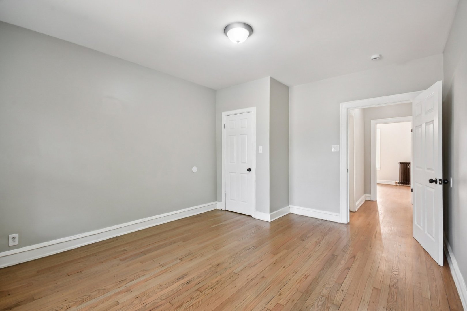 7757 S Phillips Avenue Unit: 2