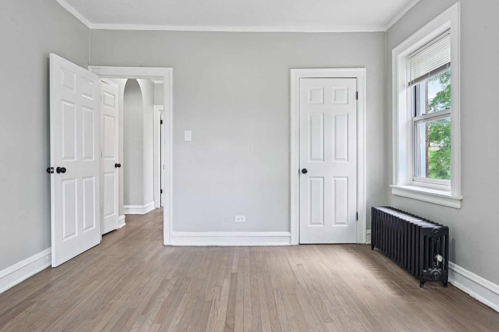 2508 E 78th Street Unit: 3