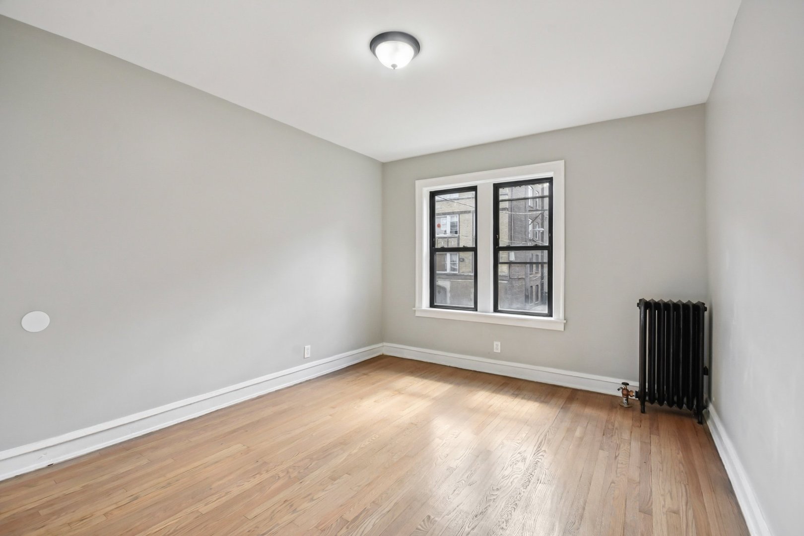 2444 E 78th Street Unit: 3