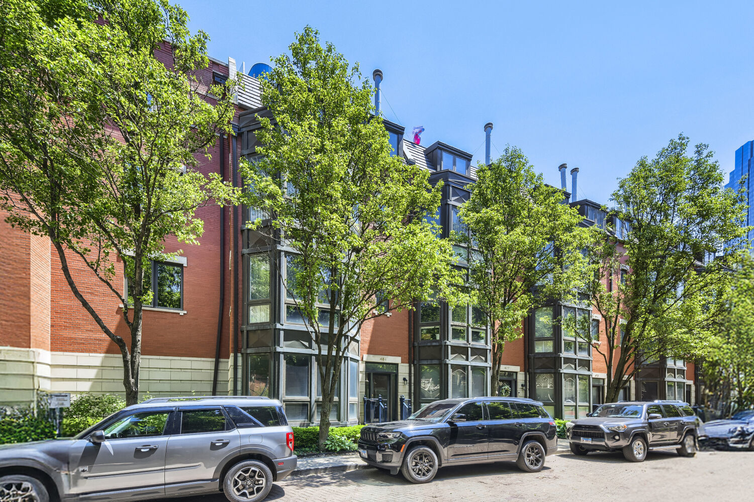 481 N Clinton Street