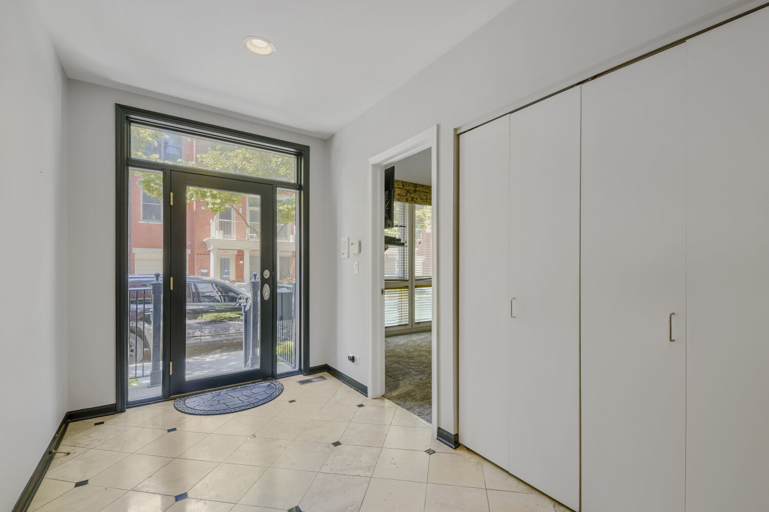 481 N Clinton Street