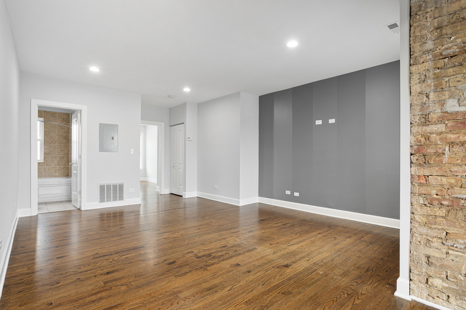 7728 N Ashland Avenue Unit: D3