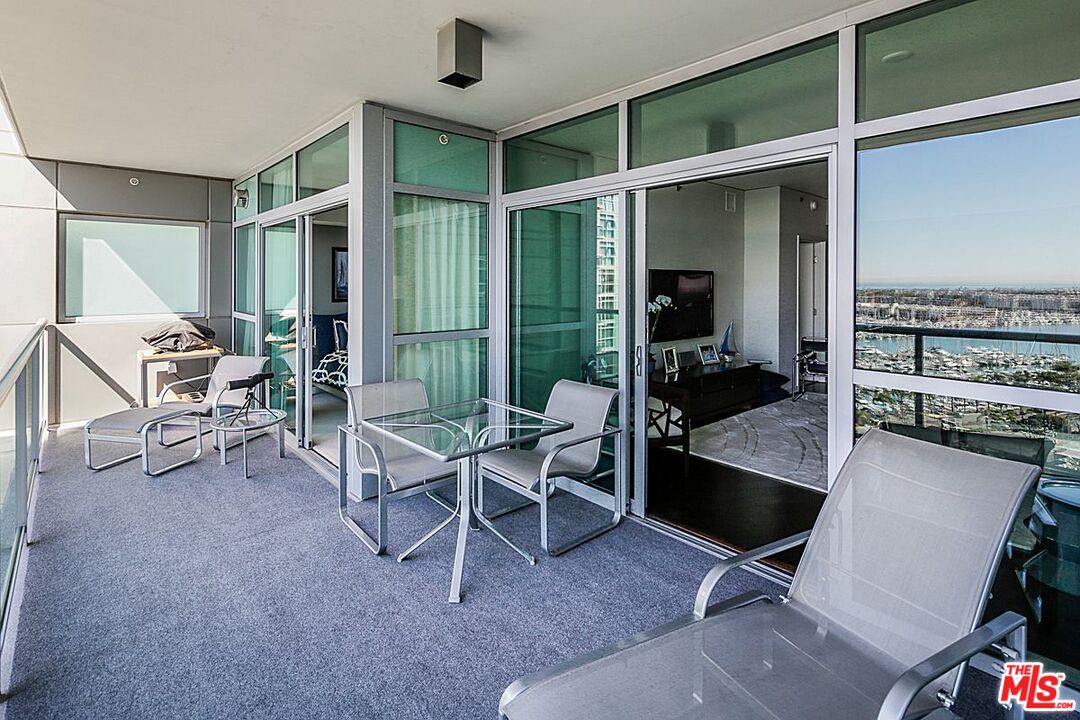 13650 MARINA POINTE DR Unit: 1503