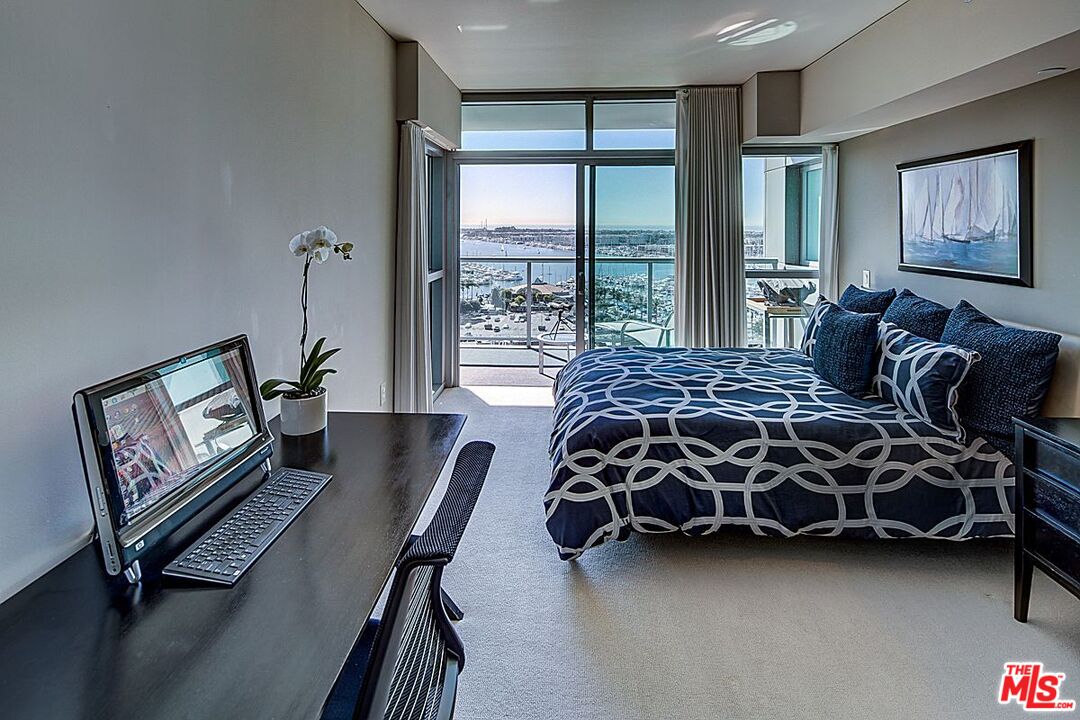 13650 MARINA POINTE DR Unit: 1503