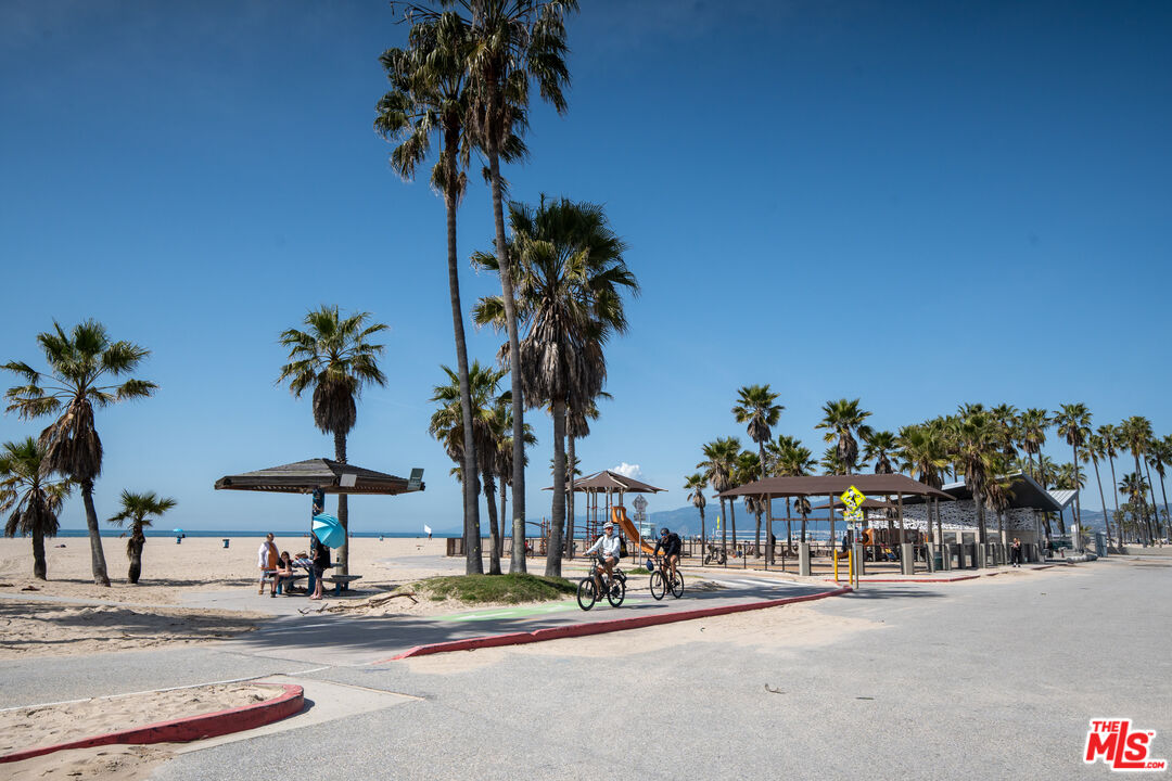 255 Main St Unit: 101