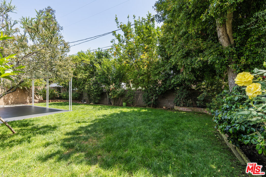 12800 STANWOOD DR