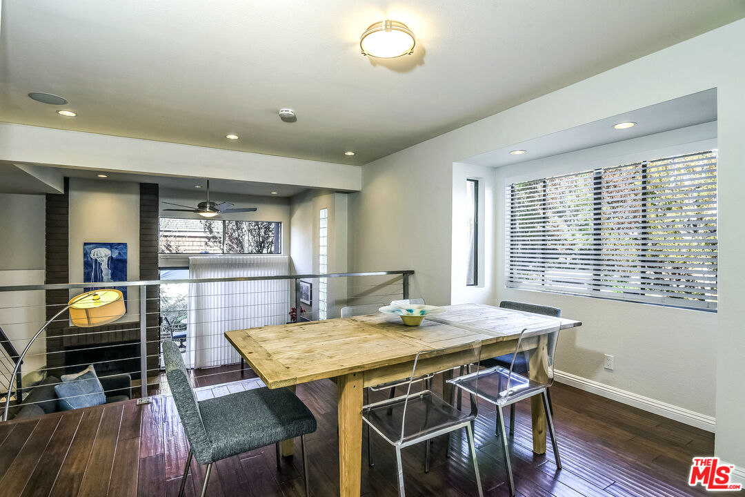 4604 GLENCOE AVE Unit: 8