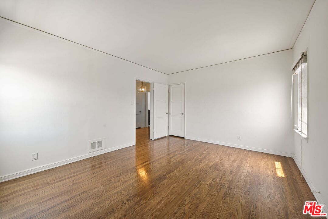 12188 W Sunset Blvd