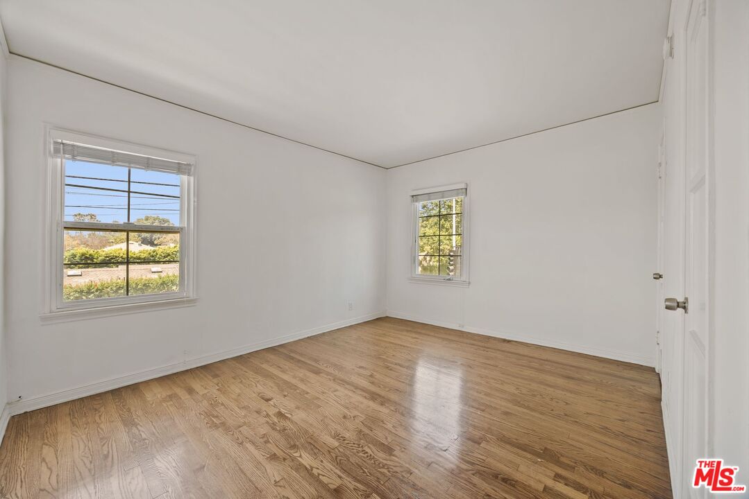 12188 W Sunset Blvd