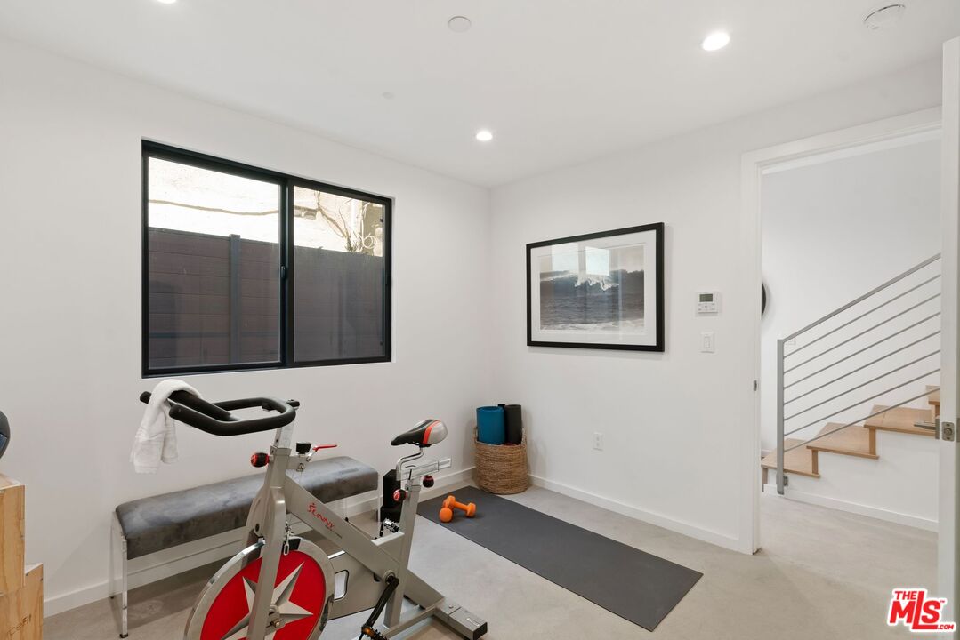 3803 S Verona Ct